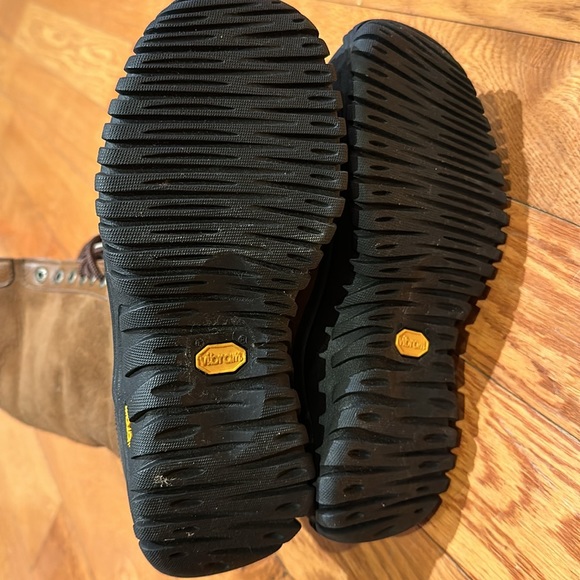 UGG ADIRONDACK III TALL BOOT Women - Picture 4 of 5